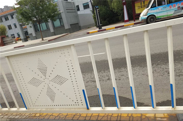 沖孔網(wǎng)，沖孔板裝飾